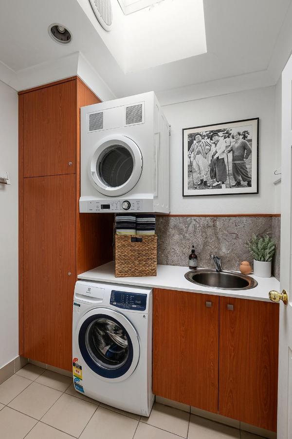 Montipora Unit 3 - In The Heart Of Airlie, Wi-Fi And Netflix Apartment Airlie Beach Luaran gambar